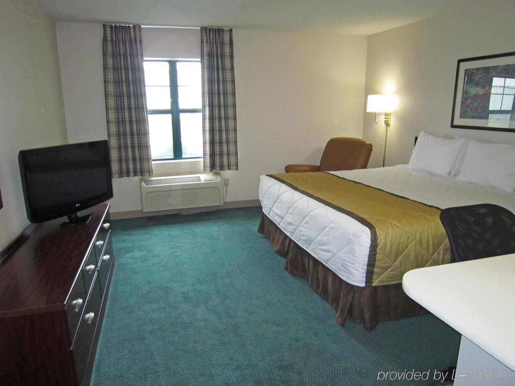 Mainstay Suites Columbus North - Worthington Экстерьер фото