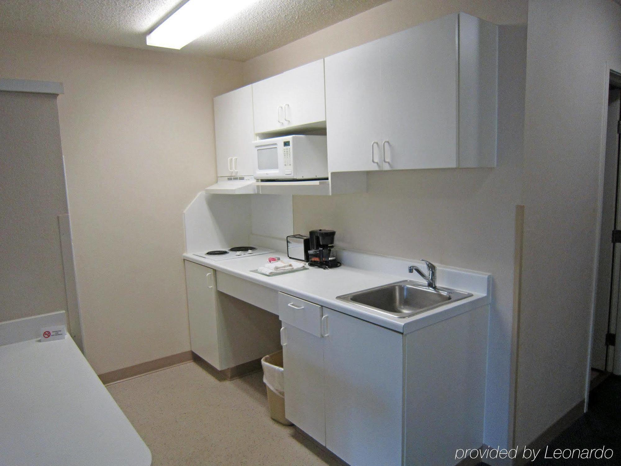 Mainstay Suites Columbus North - Worthington Экстерьер фото